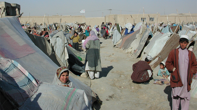 Obozy dla uchodźców w północnym Afganistanie: Wielu Afgańczyków ucieka również w swoim kraju (zdjęcie symboliczne)