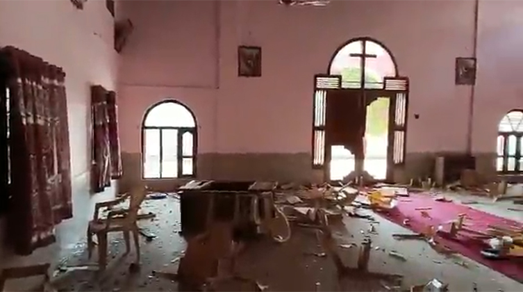 Kościół zniszczony podczas ataku 