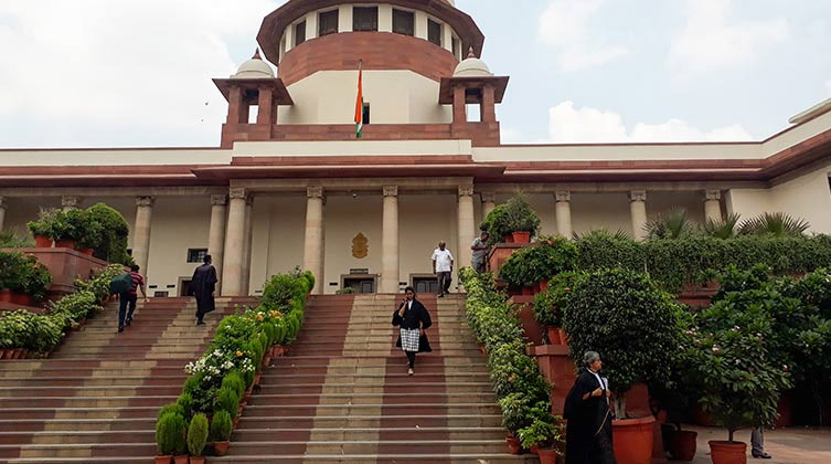 Sąd Najwyższy Indii w New Delhi: indyjscy chrześcijanie mają nadzieję, że sędziowie będą działać na rzecz wzmocnienia wolności religijnej (Copyright: „Inside the Supreme Court of India”, Pinakpani (CC-BY-SA-4.0))