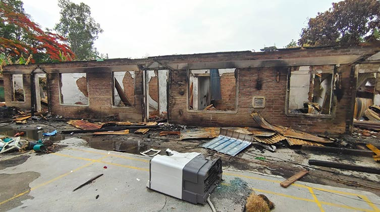 Setki kościołów i domów chrześcijan zostało zniszczonych podczas zamieszek w Manipurze. 