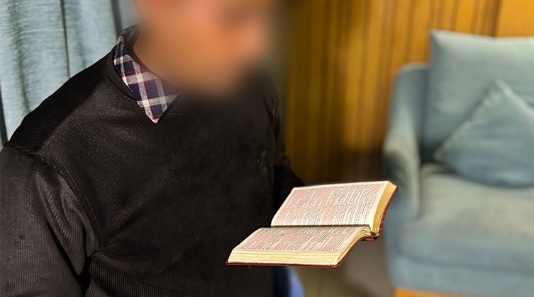 NEPAL: Wiara silniejsza niż strach 