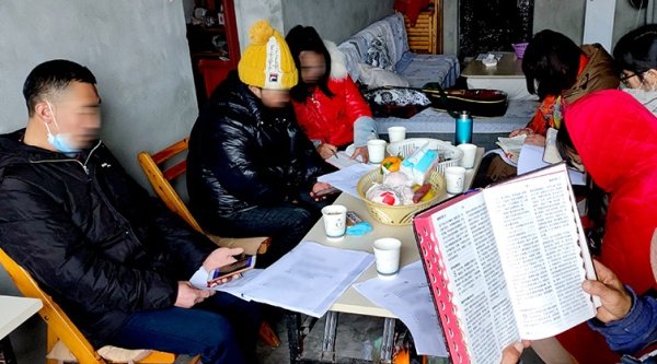 Chrześcijanie w Chinach zagrożeni