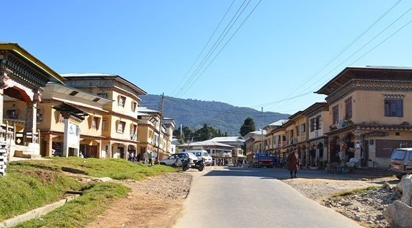 BHUTAN: Odcięcie prądu i wody z powodu nabożeństw 
