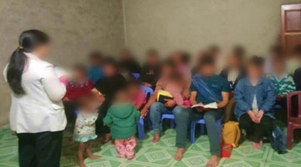 WIETNAM: Władze wywierają ogromną presję na wspólnoty