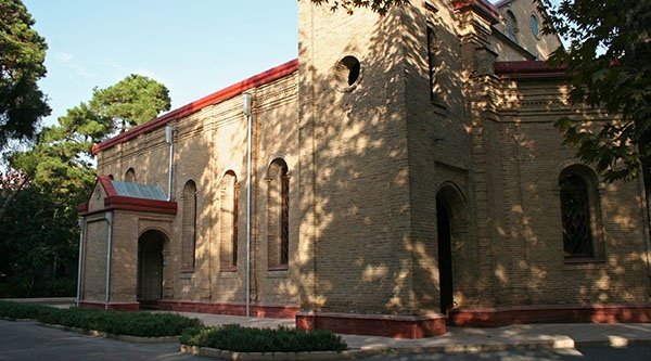 IRAN: Prześladowania irańskich Kościołów 