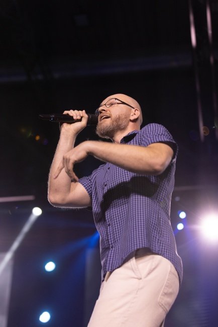 Zdjęcia z Dnia Open Doors 2025 w EXPO Łódź z dnia 8 listopada. To było piękne święto, czas modlitwy, uwielbienia i świadectw z prześladowanego Kościoła.